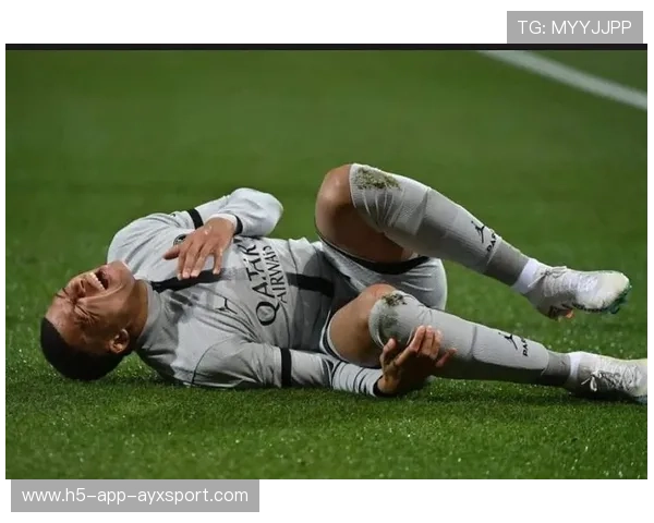 皇马更衣室风暴加剧！姆巴佩地位引发意见不一